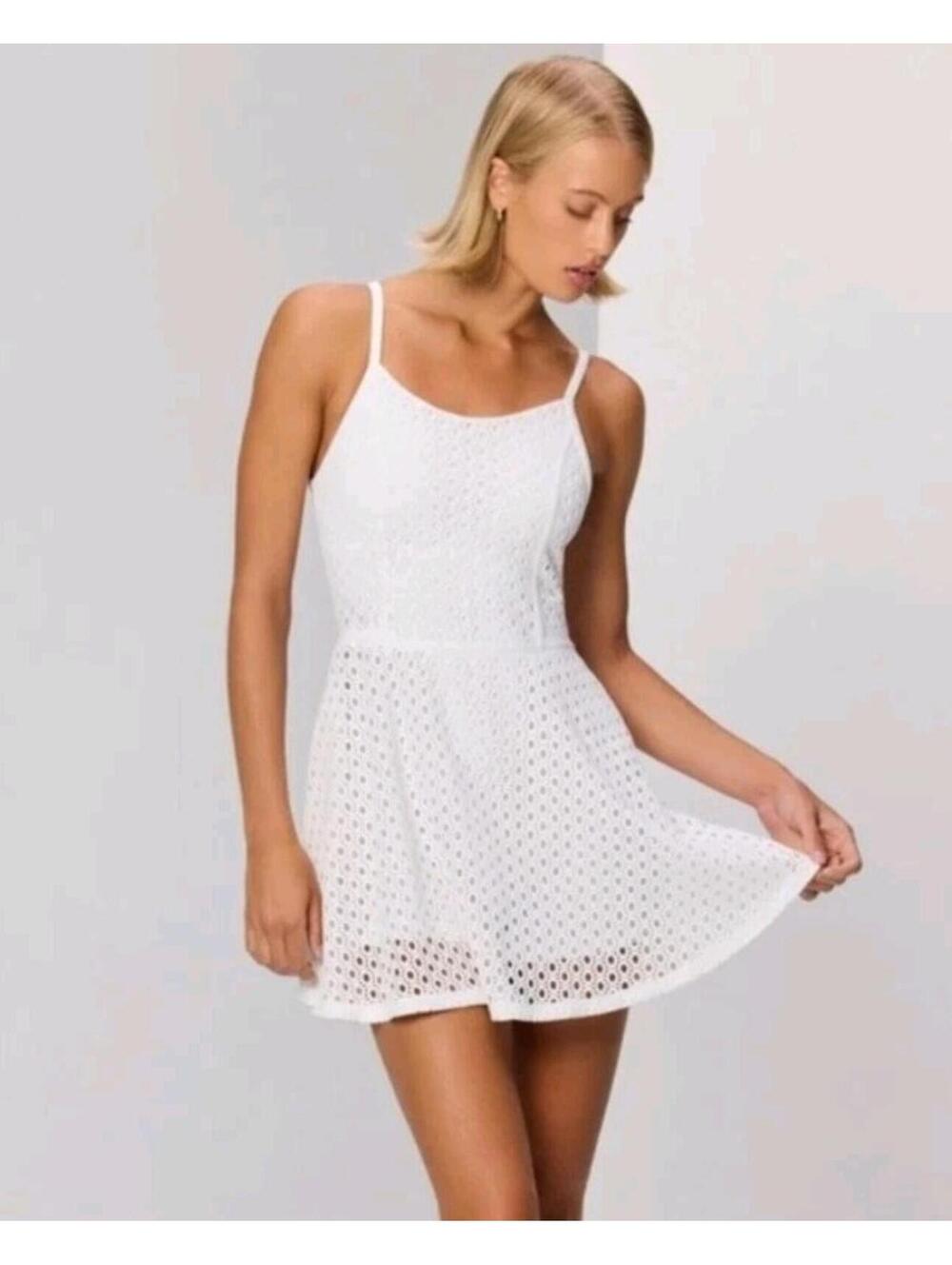 NWT Gigi C Revolve White Eyelet Tennis Pickle Ball Dress Stretch Fit Flare $300